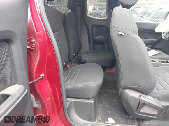 ✅ 2021 Ford Ranger XL • VIN: 1FTER1FHXMLD00258 • Lot: 43551602. Wystawiony na IAAI z przebiegiem 49 867 mil. Bezpłatny archiwum sprzedaży aukcyjnych z USA i szczegółowy raport historii pojazdu na DreamBid. Zdjęcie 8.