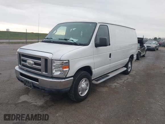 ✅ 2014 Ford Econoline Cargo Commercial • VIN: 1FTNE2EW2EDA19200 • Lot: 43432200. Listed on IAAI with 143,691 mi. Free auction sales archive from the USA and detailed vehicle history report at DreamBid. Image 2.