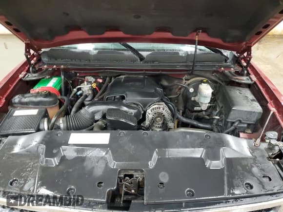 ✅ 2008 Chevrolet Silverado 1500 1LT • VIN: 3GCEC13J18G196156 • Lot: 70584354. Listed on Copart with 153,755 mi. Free auction sales archive from the USA and detailed vehicle history report at DreamBid. Image 11.