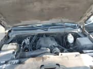 ✅ 2003 Chevrolet Silverado 2500HD LT • VIN: 1GCHC23G03F149878 • Lot: 43578062. Wystawiony na IAAI z przebiegiem 256 504 mil. Bezpłatny archiwum sprzedaży aukcyjnych z USA i szczegółowy raport historii pojazdu na DreamBid. Zdjęcie 10.