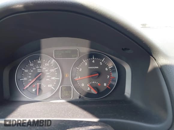 ✅ 2011 Volvo S40 • VIN: YV1672MS9B2543152 • Lot: 42713673. Wystawiony na IAAI z przebiegiem 132 212 mil. Bezpłatny archiwum sprzedaży aukcyjnych z USA i szczegółowy raport historii pojazdu na DreamBid. Zdjęcie 7.