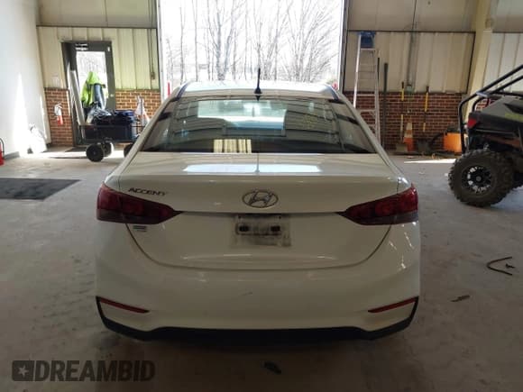 ✅ 2020 Hyundai Accent SE • VIN: 3KPC24A6XLE103892 • Лот: 41540769. Опубликован ранее на IAAI с пробегом 188 246 миль. Бесплатный доступ к архиву аукционных продаж из США и подробный отчёт об истории автомобиля на DreamBid. Изображение 16.