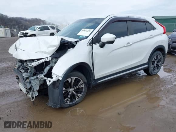 ✅ 2018 Mitsubishi Eclipse Cross SE • VIN: JA4AT5AA6JZ070237 • Lot: 41922238. Listed on IAAI with 82,571 mi. Free auction sales archive from the USA and detailed vehicle history report at DreamBid. Image 2.