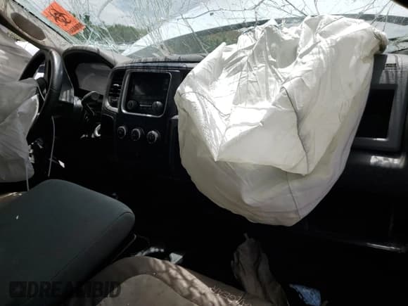 ✅ 2014 Ram 2500 Tradesman • VIN: 3C6TR5HT1EG260674 • Lot: 63221665. Listed on Copart with Not provided. Free auction sales archive from the USA and detailed vehicle history report at DreamBid. Image 8.