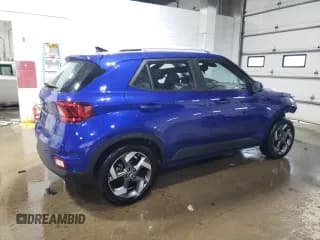 ✅ 2022 Hyundai Venue Limited • VIN: KMHRC8A30NU134105 • Lot: 86082764. Listed on Copart with 27,756 mi. Free auction sales archive from the USA and detailed vehicle history report at DreamBid. Image 3.