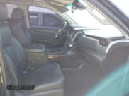 ✅ 2020 Chevrolet Suburban LT • VIN: 1GNSCHKC4LR154126 • Lot: 42983785. Wystawiony na IAAI z przebiegiem 190 770 mil. Bezpłatny archiwum sprzedaży aukcyjnych z USA i szczegółowy raport historii pojazdu na DreamBid. Zdjęcie 5.