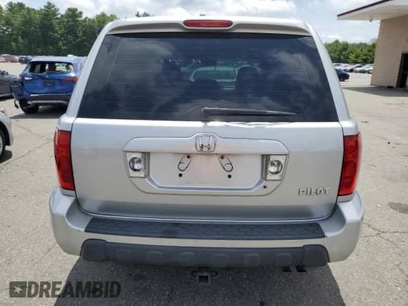 2004 Honda Pilot LX with VIN 2HKYF18174H614881, listed as a Copart auction lot 62088355 with 179,695 mi miles and Salvage title. Bid and sale history available at DreamBid. Image 6.