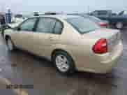 2005 Chevrolet Malibu LS z VIN 1G1ZT54875F137414, wystawiony jako Copart lot #81274494 z przebiegiem 88 141 mil mil oraz Szkoda całkowita • Salvage title. Historia ofert i sprzedaży dostępna na DreamBid. Obrazek 2.
