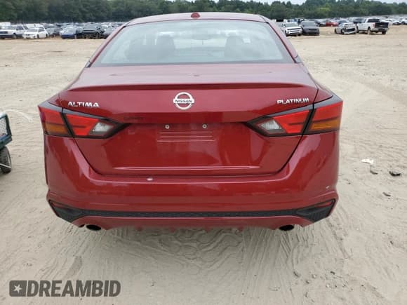 ✅ 2019 Nissan Altima Platinum • VIN: 1N4BL4FW2KC194136 • Lot: 67885375. Wystawiony na Copart z przebiegiem 72 771 mil. Bezpłatny archiwum sprzedaży aukcyjnych z USA i szczegółowy raport historii pojazdu na DreamBid. Zdjęcie 6.