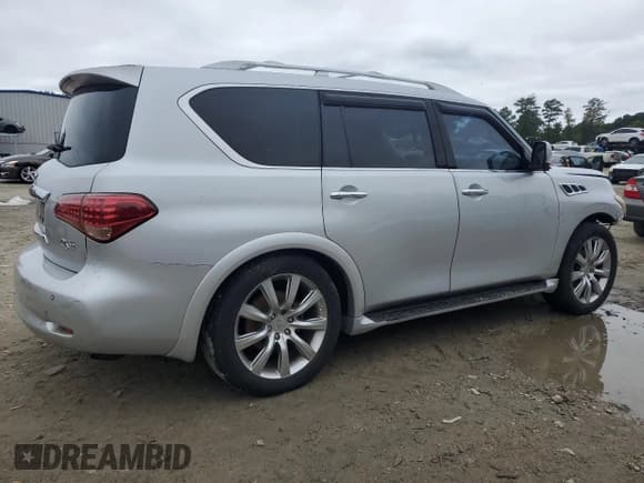 ✅ 2011 Infiniti QX56 8-passenger • VIN: JN8AZ2NC1B9300318 • Lot: 82518375. Wystawiony na Copart z przebiegiem 184 446 mil. Bezpłatny archiwum sprzedaży aukcyjnych z USA i szczegółowy raport historii pojazdu na DreamBid. Zdjęcie 3.