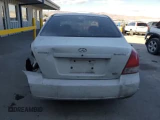 ✅ 2002 Hyundai Elantra GLS • VIN: KMHDN45D32U459939 • Lot: 44246755. Wystawiony na Copart z przebiegiem 161 468 mil. Bezpłatny archiwum sprzedaży aukcyjnych z USA i szczegółowy raport historii pojazdu na DreamBid. Zdjęcie 6.