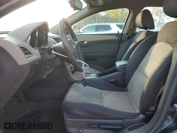 ✅ 2012 Chevrolet Malibu 1FL • VIN: 1G1ZA5EU4CF233161 • Lot: 81031634. Listed on Copart with 138,414 mi. Free auction sales archive from the USA and detailed vehicle history report at DreamBid. Image 7.