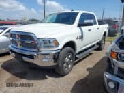 ✅ 2018 Ram 2500 Laramie • VIN: 3C6UR5FL0JG329369 • Lot: 42539876. Wystawiony na IAAI z przebiegiem 36 872 mil. Bezpłatny archiwum sprzedaży aukcyjnych z USA i szczegółowy raport historii pojazdu na DreamBid. Zdjęcie 2.