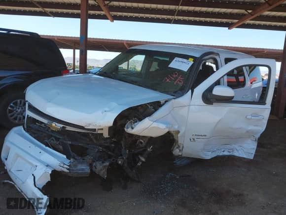 2011 Chevrolet Tahoe Commercial with VIN 1GNSK2E06BR200068, listed as a IAAI auction lot 42698921 with 94,150 mi miles and . Bid and sale history available at DreamBid. Image 6.