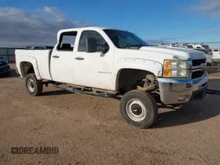 ✅ 2008 Chevrolet Silverado 2500HD LTZ • VIN: 1GCHK23K08F210631 • Lot: 43558042. Wystawiony na IAAI z przebiegiem 275 598 mil. Bezpłatny archiwum sprzedaży aukcyjnych z USA i szczegółowy raport historii pojazdu na DreamBid. Zdjęcie 1.