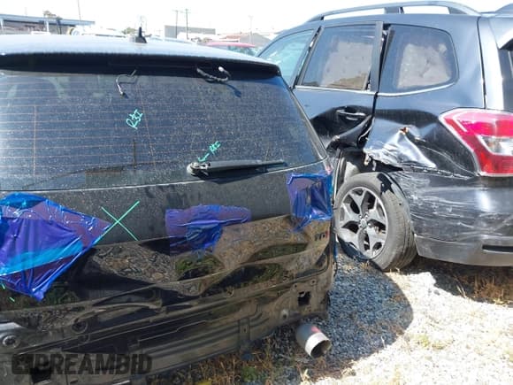 ✅ 2015 Volkswagen Golf S • VIN: 3VW2A7AU6FM046001 • Лот: 42391826. Опубликован ранее на IAAI с пробегом 123 672 миль. Бесплатный доступ к архиву аукционных продаж из США и подробный отчёт об истории автомобиля на DreamBid. Изображение 17.