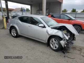 ✅ 2012 Dodge Avenger SXT • VIN: 1C3CDZCB8CN221926 • Lot: 72837854. Wystawiony na Copart z przebiegiem Nie podano. Bezpłatny archiwum sprzedaży aukcyjnych z USA i szczegółowy raport historii pojazdu na DreamBid. Zdjęcie 4.