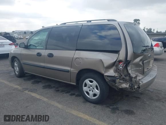 ✅ 2004 Ford Freestar SE • VIN: 2FMZA51674BA62080 • Lot: 43188329. Wystawiony na IAAI z przebiegiem 131 737 mil. Bezpłatny archiwum sprzedaży aukcyjnych z USA i szczegółowy raport historii pojazdu na DreamBid. Zdjęcie 3.