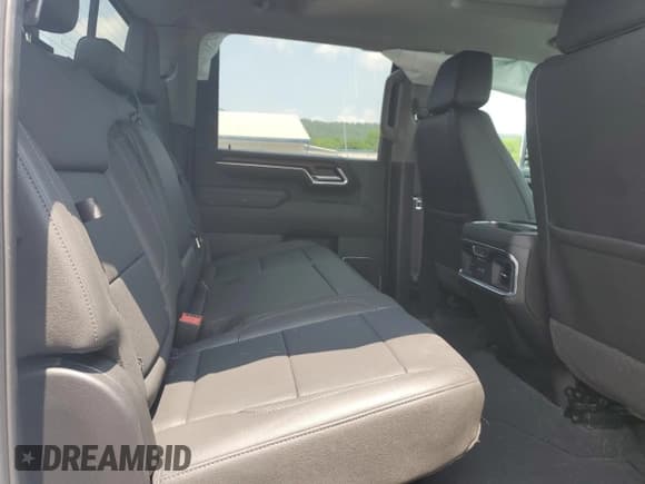 ✅ 2025 GMC Sierra 2500HD SLT • VIN: 1GT4UNE75SF182710 • Lot: 60519435. Listed on Copart with 1,642 mi. Free auction sales archive from the USA and detailed vehicle history report at DreamBid. Image 10.