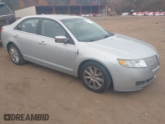 ✅ 2010 Lincoln MKZ • VIN: 3LNHL2GC2AR627267 • Lot: 43739919. Listed on IAAI with 182,090 mi. Free auction sales archive from the USA and detailed vehicle history report at DreamBid. Image 1.
