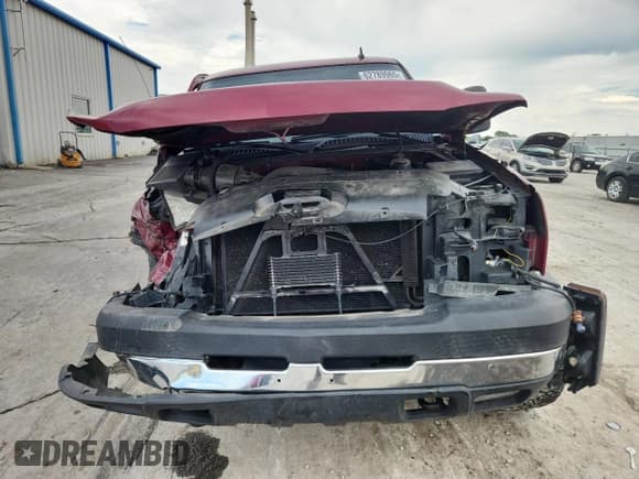 ✅ 2006 Chevrolet Silverado 2500HD LT2 • VIN: 1GCHK23U96F146989 • Lot: 62789965. Wystawiony na Copart z przebiegiem Nie podano. Bezpłatny archiwum sprzedaży aukcyjnych z USA i szczegółowy raport historii pojazdu na DreamBid. Zdjęcie 5.