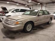 ✅ 1995 Ford Crown Victoria LX • VIN: 2FALP74W0SX195270 • Lot: 41840082. Listed on IAAI with 139,967 mi. Free auction sales archive from the USA and detailed vehicle history report at DreamBid. Image 21.