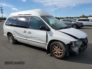 2000 Dodge Caravan SE с VIN 1B4GP44L8YB797844, выставлен на аукционе Copart как лот 72460724 с пробегом 184 841 миль миль и Списание • Salvage title. История ставок и продаж доступна на DreamBid. Изображение 4.