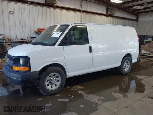 ✅ 2014 Chevrolet Express Cargo • VIN: 1GCSGAFXXE1155445 • Lot: 42620412. Listed on IAAI with 222,982 mi. Free auction sales archive from the USA and detailed vehicle history report at DreamBid. Image 17.