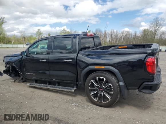 ✅ 2023 GMC Canyon 4WD Denali • VIN: 1GTP6FEK4P1264708 • Лот: 55852315. Опубликован ранее на Copart с пробегом 5 037 миль. Бесплатный доступ к архиву аукционных продаж из США и подробный отчёт об истории автомобиля на DreamBid. Изображение 2.