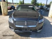 ✅ 2019 Lincoln Continental Standard • VIN: 1LN6L9PK4K5607095 • Lot: 59131744. Listed on Copart with 112,496 mi. Free auction sales archive from the USA and detailed vehicle history report at DreamBid. Image 5.