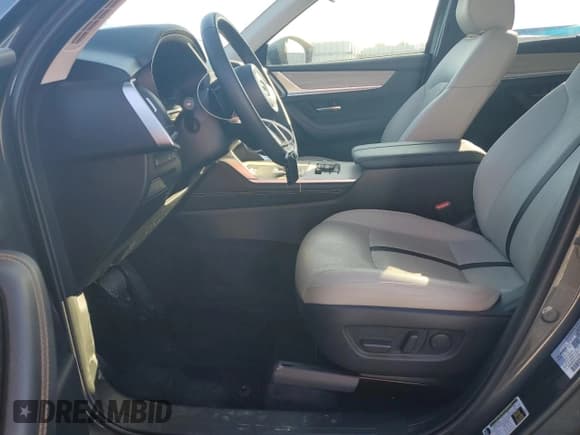 ✅ 2024 Mazda CX-90 Preferred • VIN: JM3KKBHDXR1161508 • Lot: 89436105. Listed on Copart with 14,750 mi. Free auction sales archive from the USA and detailed vehicle history report at DreamBid. Image 7.