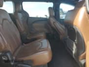 ✅ 2020 Chrysler Pacifica Limited • VIN: 2C4RC1GG1LR283591 • Лот: 89526265. Опубликован ранее на Copart с пробегом 139 500 миль. Бесплатный доступ к архиву аукционных продаж из США и подробный отчёт об истории автомобиля на DreamBid. Изображение 11.