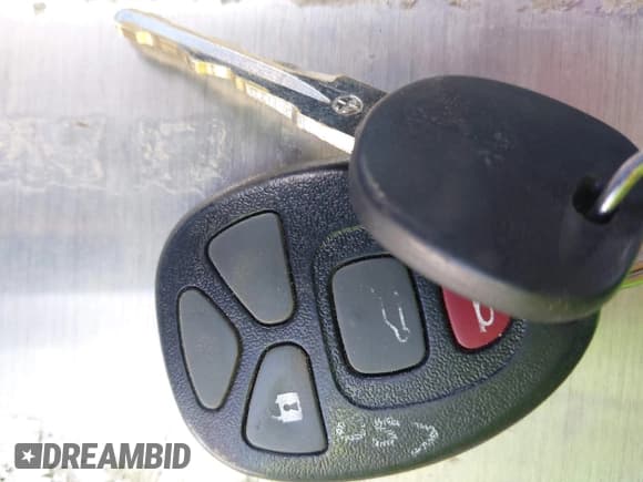 ✅ 2007 Chevrolet Suburban LTZ • VIN: 3GNFC160X7G124546 • Lot: 42062201. Listed on IAAI with 242,514 mi. Free auction sales archive from the USA and detailed vehicle history report at DreamBid. Image 11.