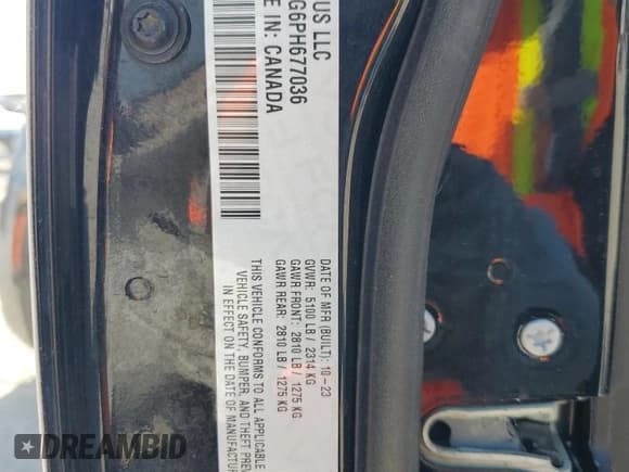 ✅ 2023 Chrysler 300 Touring • VIN: 2C3CCAAG6PH677036 • Lot: 82759215. Wystawiony na Copart z przebiegiem 29 588 mil. Bezpłatny archiwum sprzedaży aukcyjnych z USA i szczegółowy raport historii pojazdu na DreamBid. Zdjęcie 13.