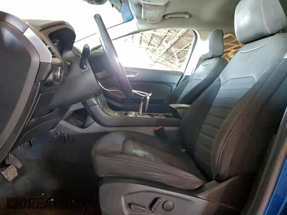 ✅ 2020 Ford Edge SE • VIN: 2FMPK3G96LBB53155 • Lot: 95134115. Wystawiony na Copart z przebiegiem 155 114 mil. Bezpłatny archiwum sprzedaży aukcyjnych z USA i szczegółowy raport historii pojazdu na DreamBid. Zdjęcie 7.