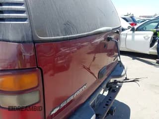 ✅ 2003 Chevrolet Suburban LT • VIN: 1GNEC16Z23J218746 • Лот: 42528186. Опубликован ранее на IAAI с пробегом 132 078 миль. Бесплатный доступ к архиву аукционных продаж из США и подробный отчёт об истории автомобиля на DreamBid. Изображение 6.