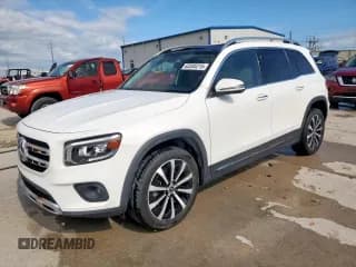 ✅ 2023 Mercedes-Benz GLB 250 • VIN: W1N4M4HB7PW272709 • Lot: 63505215. Wystawiony na Copart z przebiegiem 40 433 mil. Bezpłatny archiwum sprzedaży aukcyjnych z USA i szczegółowy raport historii pojazdu na DreamBid. Zdjęcie 1.