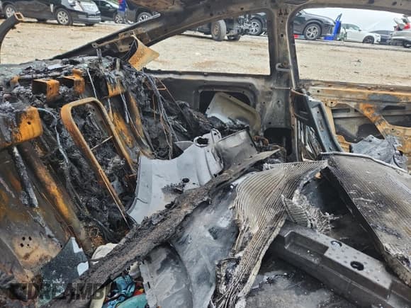 ✅ 2016 BMW 4 Series 435i • VIN: WBA3R1C54GK529379 • Lot: 66393575. Listed on Copart with Not provided. Free auction sales archive from the USA and detailed vehicle history report at DreamBid. Image 10.