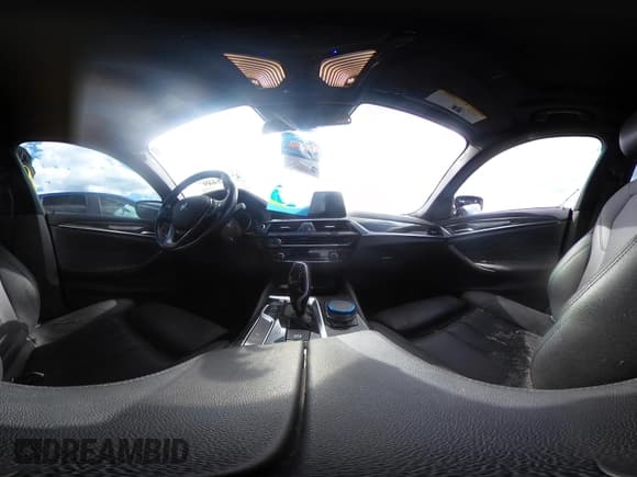 ✅ 2019 BMW 5 Series 530i xDrive • VIN: WBAJA7C51KWW12626 • Lot: 42335449. Listed on IAAI with 71,798 mi. Free auction sales archive from the USA and detailed vehicle history report at DreamBid. Image 20.