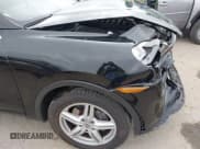 ✅ 2011 Porsche Cayenne • VIN: WP1AA2A2XBLA05624 • Lot: 42075578. Wystawiony na IAAI z przebiegiem 75 778 mil. Bezpłatny archiwum sprzedaży aukcyjnych z USA i szczegółowy raport historii pojazdu na DreamBid. Zdjęcie 17.