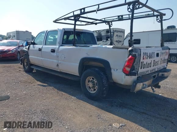 ✅ 2007 Chevrolet Silverado 2500HD LT3 • VIN: 1GCHK23G07F200417 • Лот: 42903869. Опубликован ранее на IAAI с пробегом Не указан. Бесплатный доступ к архиву аукционных продаж из США и подробный отчёт об истории автомобиля на DreamBid. Изображение 3.