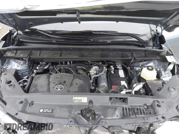 ✅ 2022 Toyota Highlander Platinum • VIN: 5TDFZRBH1NS211557 • Lot: 43460010. Wystawiony na IAAI z przebiegiem 21 155 mil. Bezpłatny archiwum sprzedaży aukcyjnych z USA i szczegółowy raport historii pojazdu na DreamBid. Zdjęcie 10.