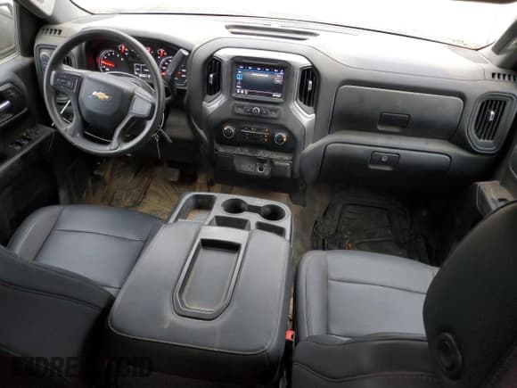 ✅ 2021 Chevrolet Silverado 1500 Work Truck • VIN: 3GCUYAEF3MG196790 • Lot: 88974915. Wystawiony na Copart z przebiegiem 60 383 mil. Bezpłatny archiwum sprzedaży aukcyjnych z USA i szczegółowy raport historii pojazdu na DreamBid. Zdjęcie 8.