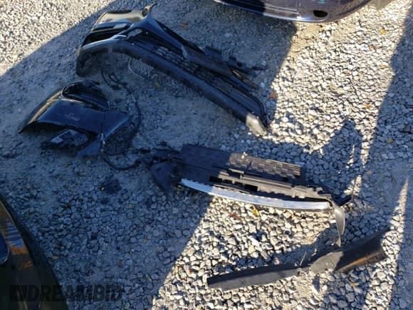 ✅ 2018 Lincoln Continental Livery • VIN: 1LN6L9HK9J5606036 • Лот: 73116383. Опубликован ранее на Copart с пробегом 105 407 миль. Бесплатный доступ к архиву аукционных продаж из США и подробный отчёт об истории автомобиля на DreamBid. Изображение 12.