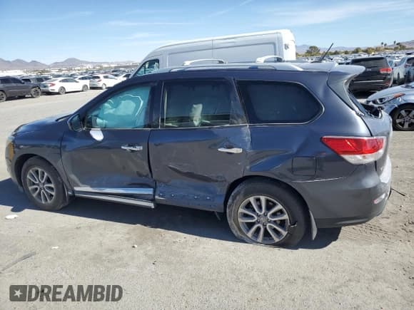 ✅ 2014 Nissan Pathfinder SL • VIN: 5N1AR2MN8EC682171 • Lot: 77250914. Listed on Copart with 131,068 mi. Free auction sales archive from the USA and detailed vehicle history report at DreamBid. Image 2.