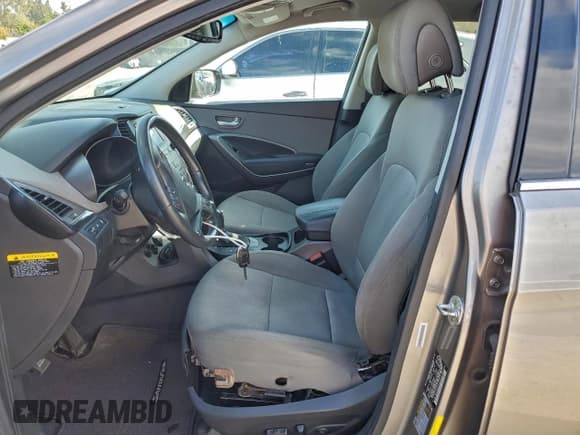 ✅ 2014 Hyundai Santa Fe • VIN: 5XYZU3LB1EG211705 • Лот: 95514585. Опубликован ранее на Copart с пробегом 159 321 миль. Бесплатный доступ к архиву аукционных продаж из США и подробный отчёт об истории автомобиля на DreamBid. Изображение 7.