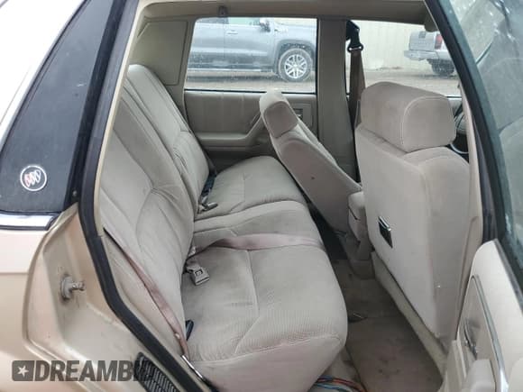 ✅ 1995 Buick Century Limited SL • VIN: 1G4AG55M8S6451665 • Лот: 83960084. Опубликован ранее на Copart с пробегом 95 379 миль. Бесплатный доступ к архиву аукционных продаж из США и подробный отчёт об истории автомобиля на DreamBid. Изображение 10.