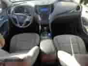 2014 Hyundai Santa Fe z VIN 5XYZTDLB8EG131388, wystawiony jako Copart lot #90710265 z przebiegiem 151 194 mil mil oraz Czysty tytuł • Clean title. Historia ofert i sprzedaży dostępna na DreamBid. Obrazek 8.