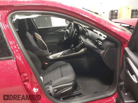 2024 Dodge Hornet R/T z VIN ZACPDFCW9R3A34989, wystawiony jako IAAI lot #42072626 z przebiegiem 17 707 mil mil oraz . Historia ofert i sprzedaży dostępna na DreamBid. Obrazek 5.