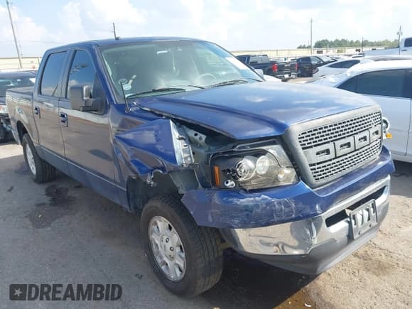✅ 2007 Ford F-150 XLT • VIN: 1FTRW12W27KA56792 • Лот: 43495176. Опубликован ранее на IAAI с пробегом 186 243 миль. Бесплатный доступ к архиву аукционных продаж из США и подробный отчёт об истории автомобиля на DreamBid. Изображение 1.
